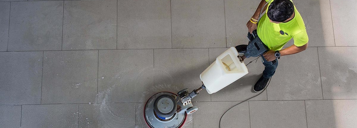 Commercial Tile and Grout Cleaning Machine